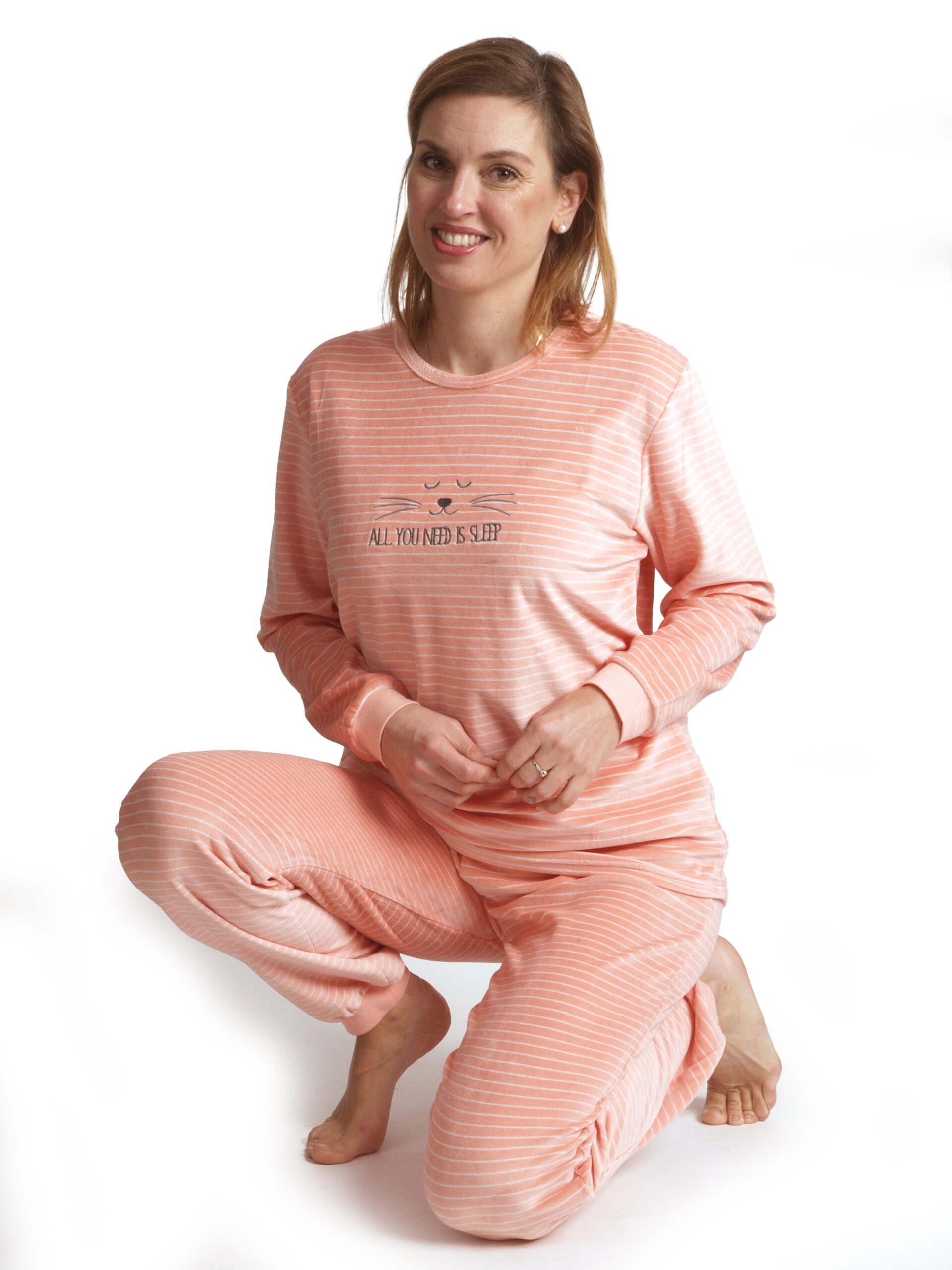 Pyjama lange mouwen dames sleepy eyes velours Cocodream 651545 roze